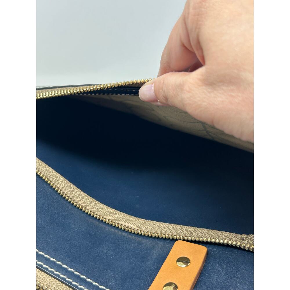 Orla Kiely Embossed Stem Willow Leather Bag - Picture 11 of 11